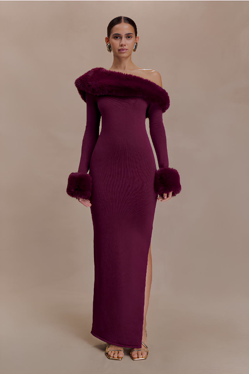 AUREVA | Elegant Maxi Dress With Faux Fur Details