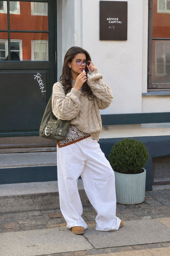 AUREVA | Chunky Knit Sweater
